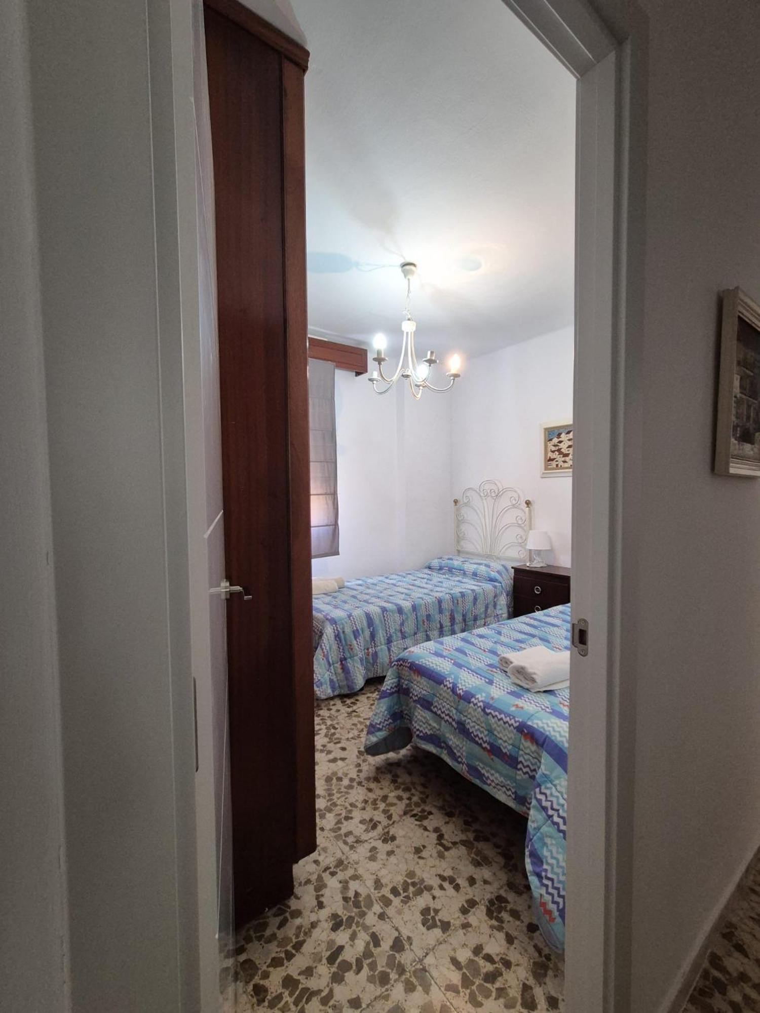Practico Apartamento A 5 Min Andando De Gibraltar Y El Centro, Frente Al Mar La Línea de la Concepción Eksteriør billede